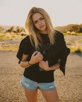 Full leaked Summer mckeen private onlyfans photo