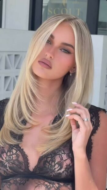 Full leaked Summer rose hart private onlyfans photo