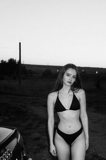 Full leaked Sunblumer private onlyfans photo