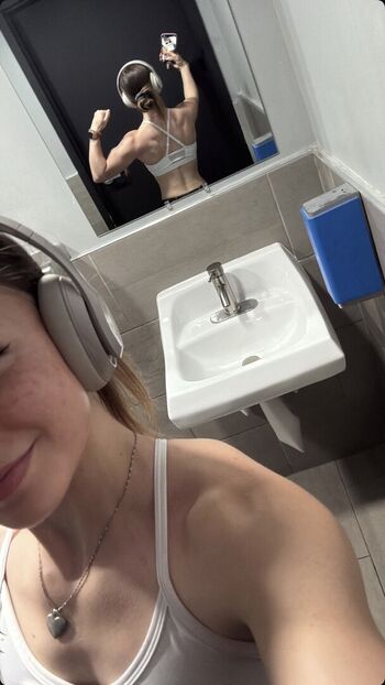 Full leaked Sunflower asmr private onlyfans photo