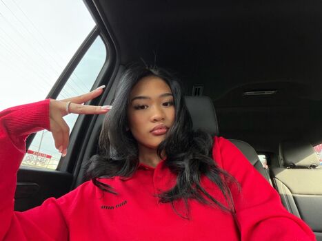 Full leaked Suni lee page private onlyfans photo