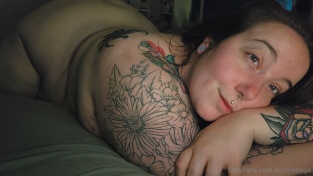 Full leaked Sunniedayz private onlyfans photo