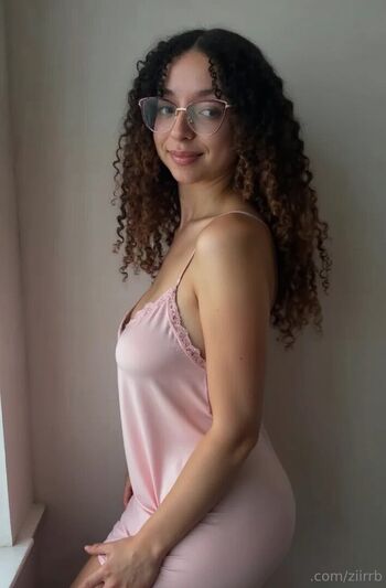 Full leaked Sunny bell private onlyfans photo