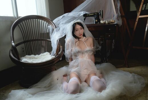 Full leaked Sunny lin private onlyfans photo