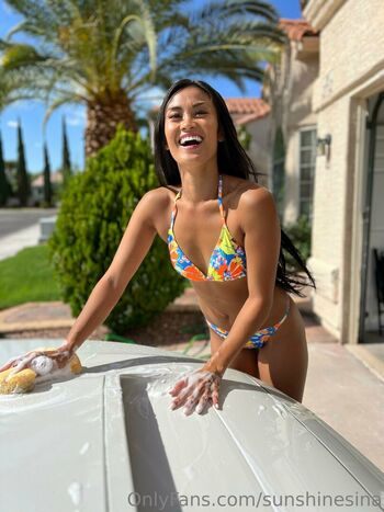 Full leaked Sunshinesina private onlyfans photo