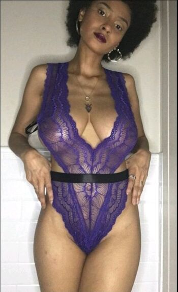 Full leaked Sunshinewavez private onlyfans photo