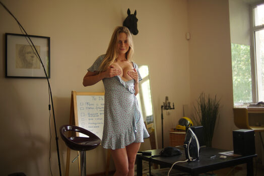 Full leaked Supergirlmari private onlyfans photo