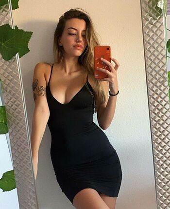 Full leaked Supermodels private onlyfans photo