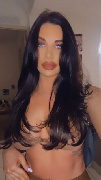 Full leaked Suppasamm private onlyfans photo