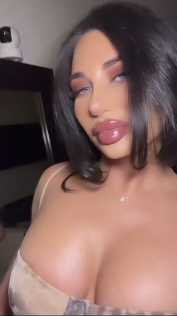 Full leaked Suppasamm private onlyfans photo