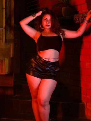 Full leaked Suramya pandiya private onlyfans photo