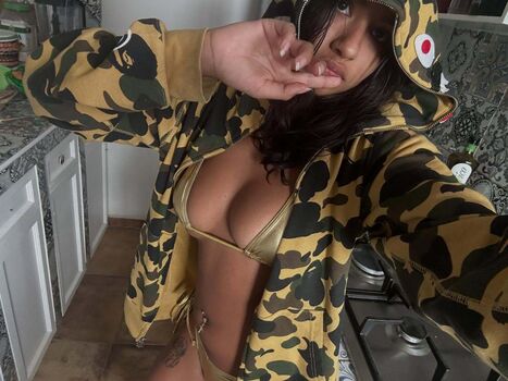 Full leaked Swagaliciousvaleria private onlyfans photo
