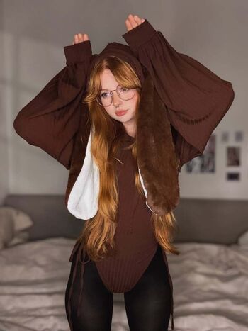 Full leaked Swedish girls private onlyfans photo