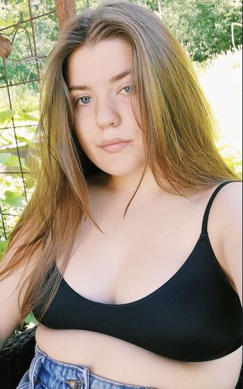 Full leaked Swedish girls private onlyfans photo