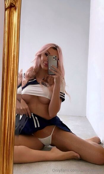 Full leaked Sweet claudy private onlyfans photo