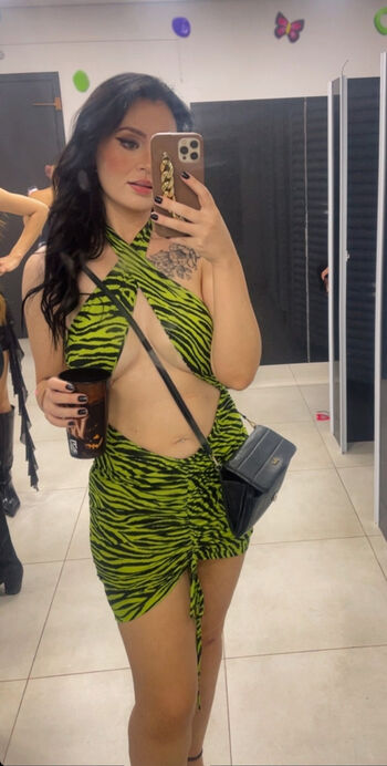 Full leaked Sweet girl private onlyfans photo