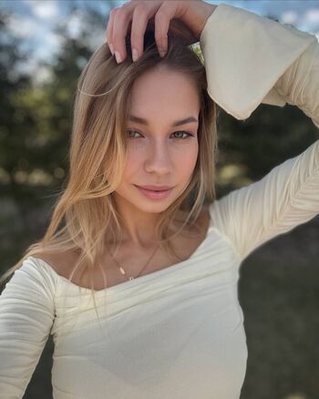 Full leaked Sweetalenka private onlyfans photo