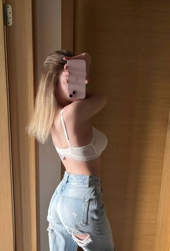 Full leaked Sweetalenka private onlyfans photo