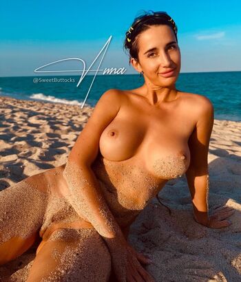 Full leaked Sweetbuttocks private onlyfans photo