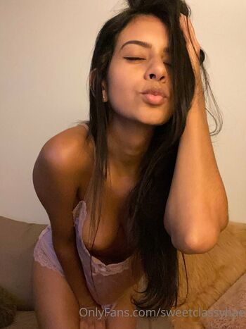 Full leaked Sweetclassybae private onlyfans photo
