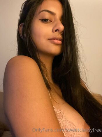 Full leaked Sweetclassybae private onlyfans photo