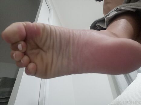 Full leaked Sweetfeetnz page private onlyfans photo