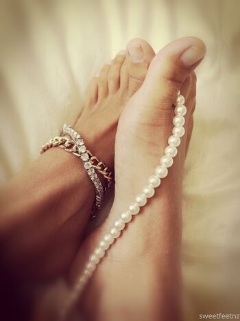 Full leaked Sweetfeetnz private onlyfans photo