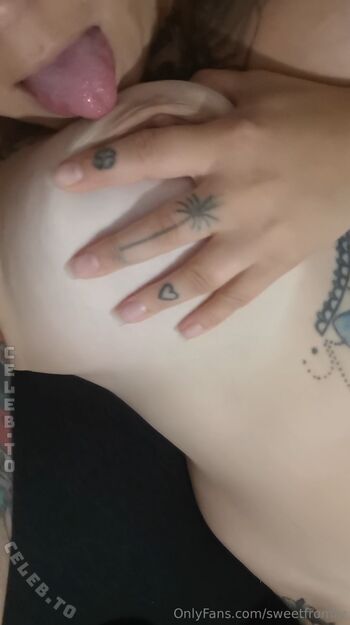 Full leaked Sweetfromliz private onlyfans photo