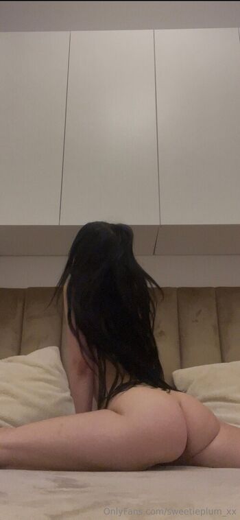 Full leaked Sweetieplum xx private onlyfans photo