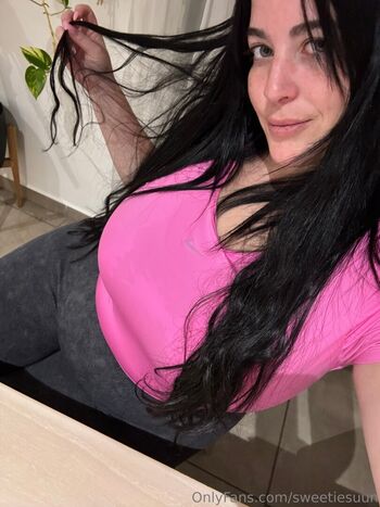 Full leaked Sweetiesuun private onlyfans photo