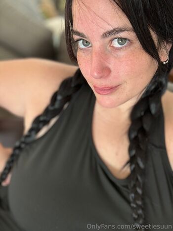 Full leaked Sweetiesuun private onlyfans photo