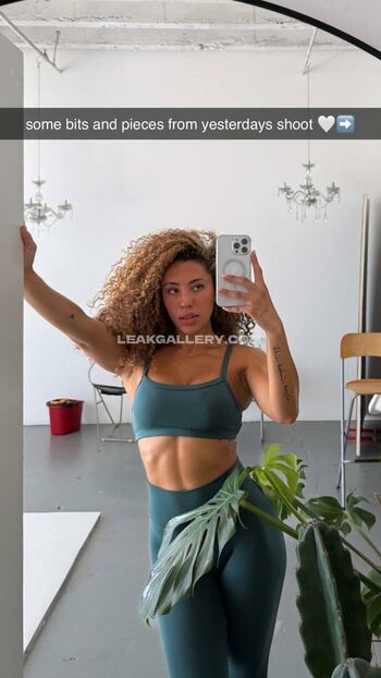 Full leaked Sweetlilhoney private onlyfans photo