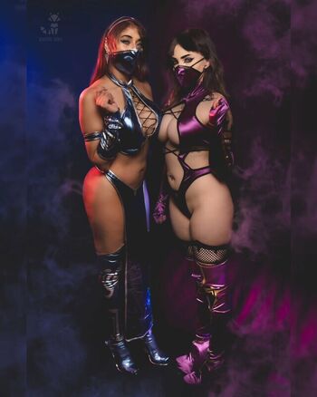 Full leaked Sweetykinomoto private onlyfans photo