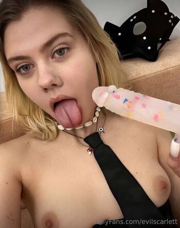 Full leaked Sweetypieeee private onlyfans photo