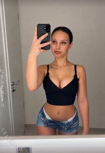 Full leaked Sxeta private onlyfans photo