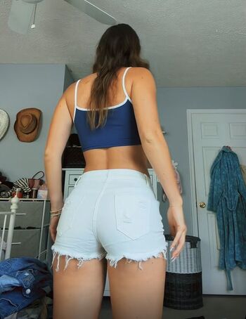 Sydney Lint