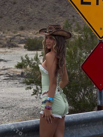 Full leaked Sydney ramolla private onlyfans photo