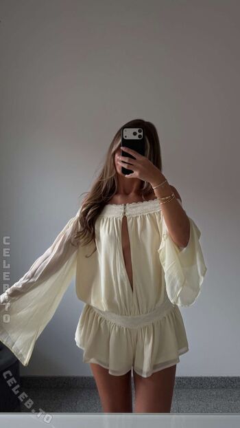Full leaked Sydney ramolla page private onlyfans photo