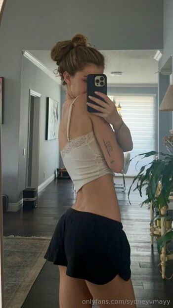 Full leaked Sydneyvmay private onlyfans photo