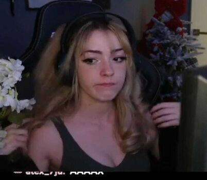 Full leaked Sylvee sylveey sylveemhm private onlyfans photo