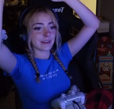 Sylvee / Sylveey / Sylveemhm