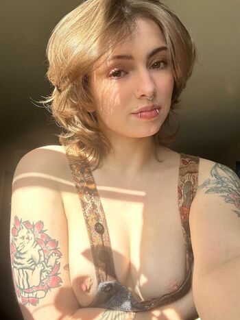 Full leaked Sylvie solo private onlyfans photo