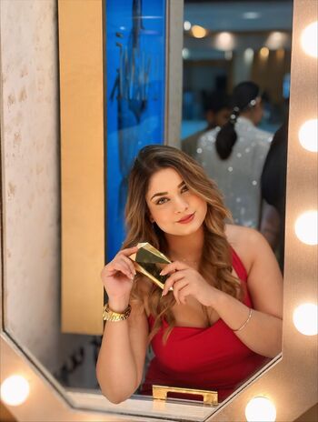 Full leaked Syma verma private onlyfans photo