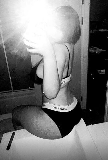 Full leaked T thiwaaa private onlyfans photo