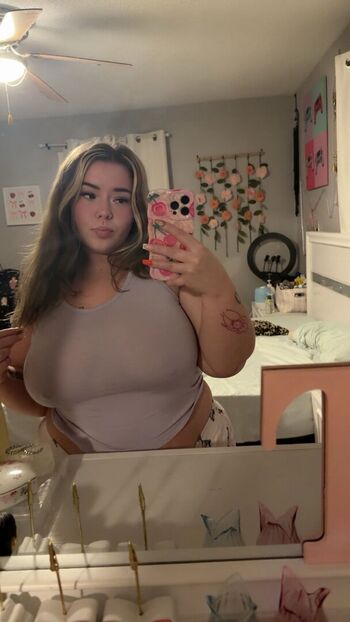 Full leaked Tahcake page private onlyfans photo