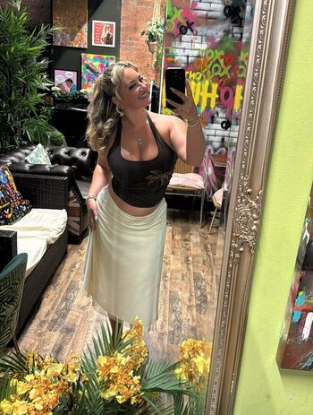 Full leaked Tamara elder private onlyfans photo