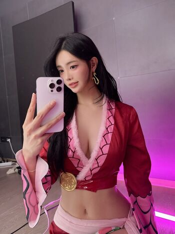 Full leaked Tamimi private onlyfans photo
