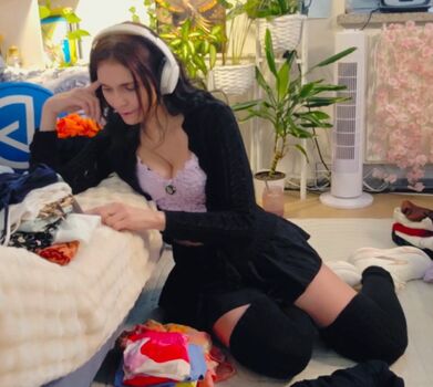 Full leaked Tania derveaux page private onlyfans photo