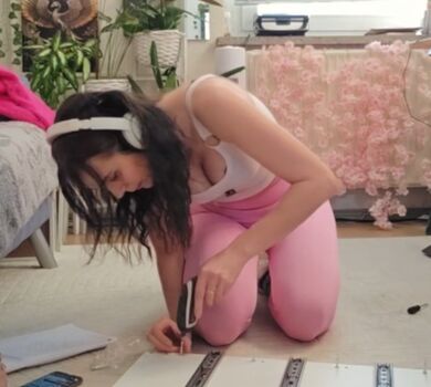 Full leaked Tania derveaux page private onlyfans photo