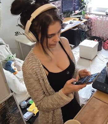 Full leaked Tania derveaux page private onlyfans photo